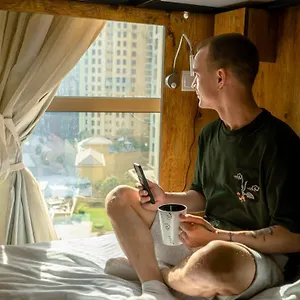 Lunar Plus Hostal