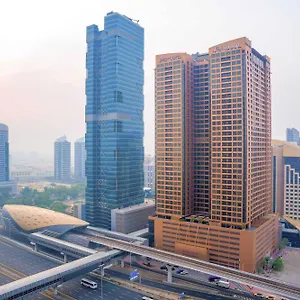 4* Hotel Mercure Barsha Heights And