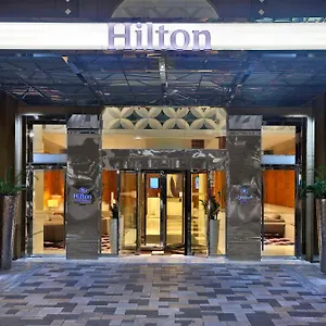 4* Hotel Hilton The Walk
