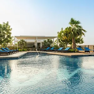 Radisson Damac Hills מלון