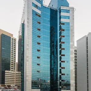 Szálloda Golden Tulip Media, Dubaj