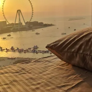 1 World Property, Jbr, Award Winning Hostel, Coliving, Near Metro Hostel